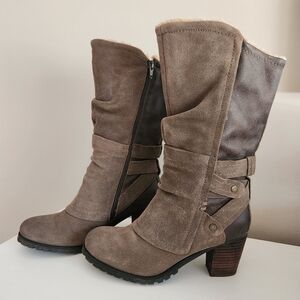 Women's Bare Trap fleece lined winter boots